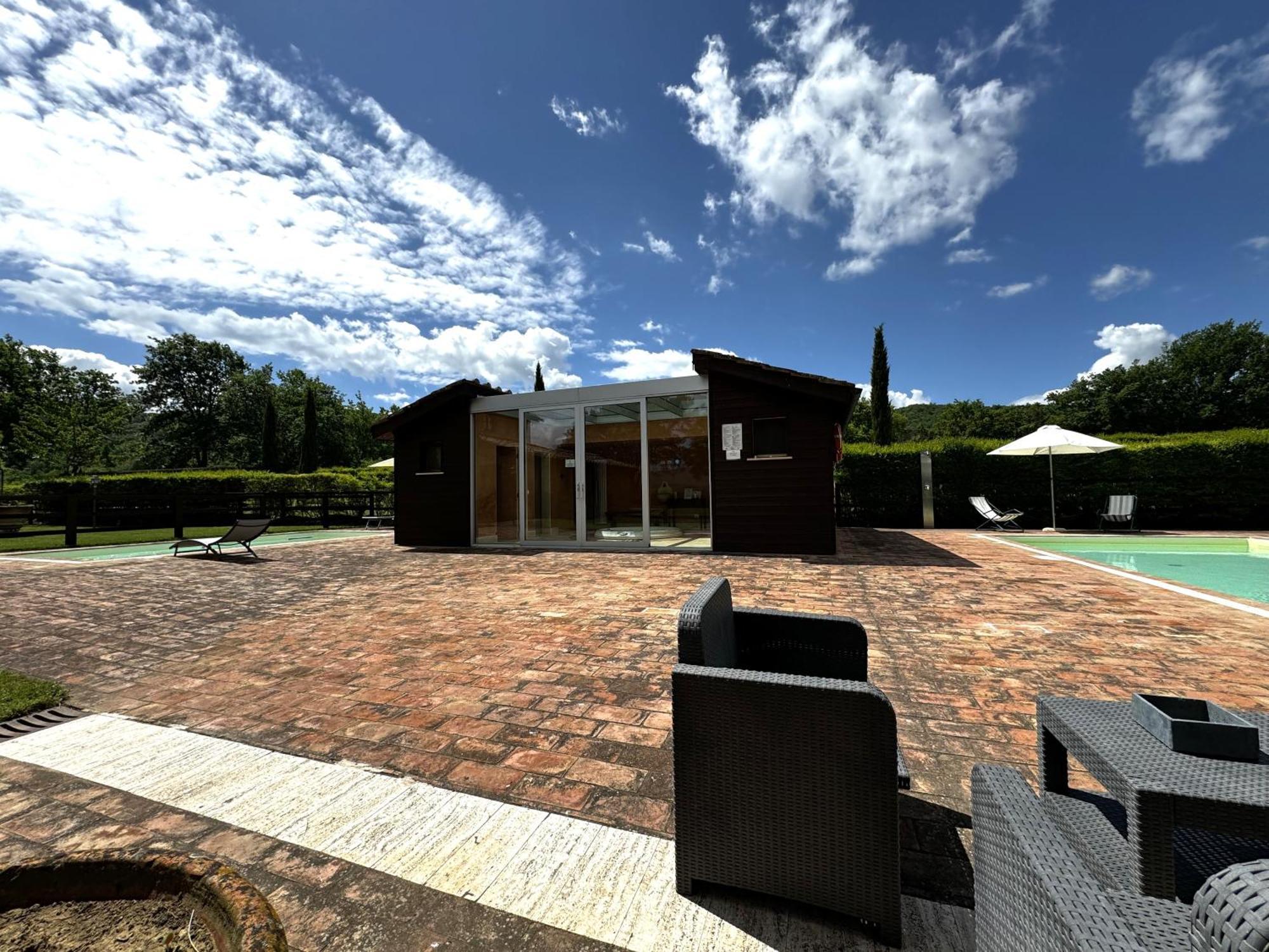 Legi Toscana Farm stay *